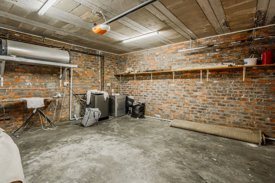 2 Bedroom Property for Sale in Camps Bay Western Cape